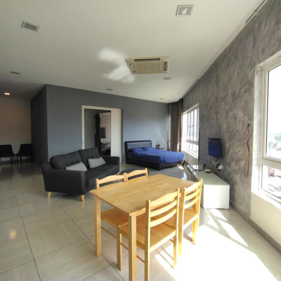 Octagon Premium Ipoh Town Center 2Br 121 By Grab A Stay ภายนอก รูปภาพ
