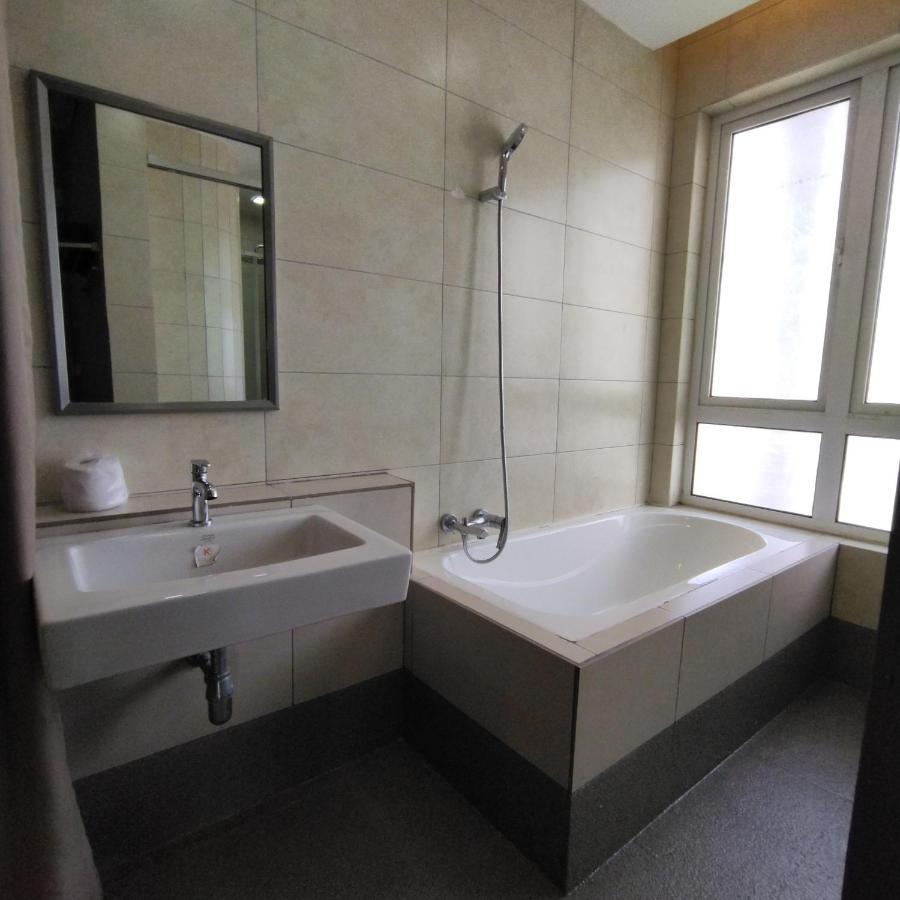 Octagon Premium Ipoh Town Center 2Br 121 By Grab A Stay ภายนอก รูปภาพ